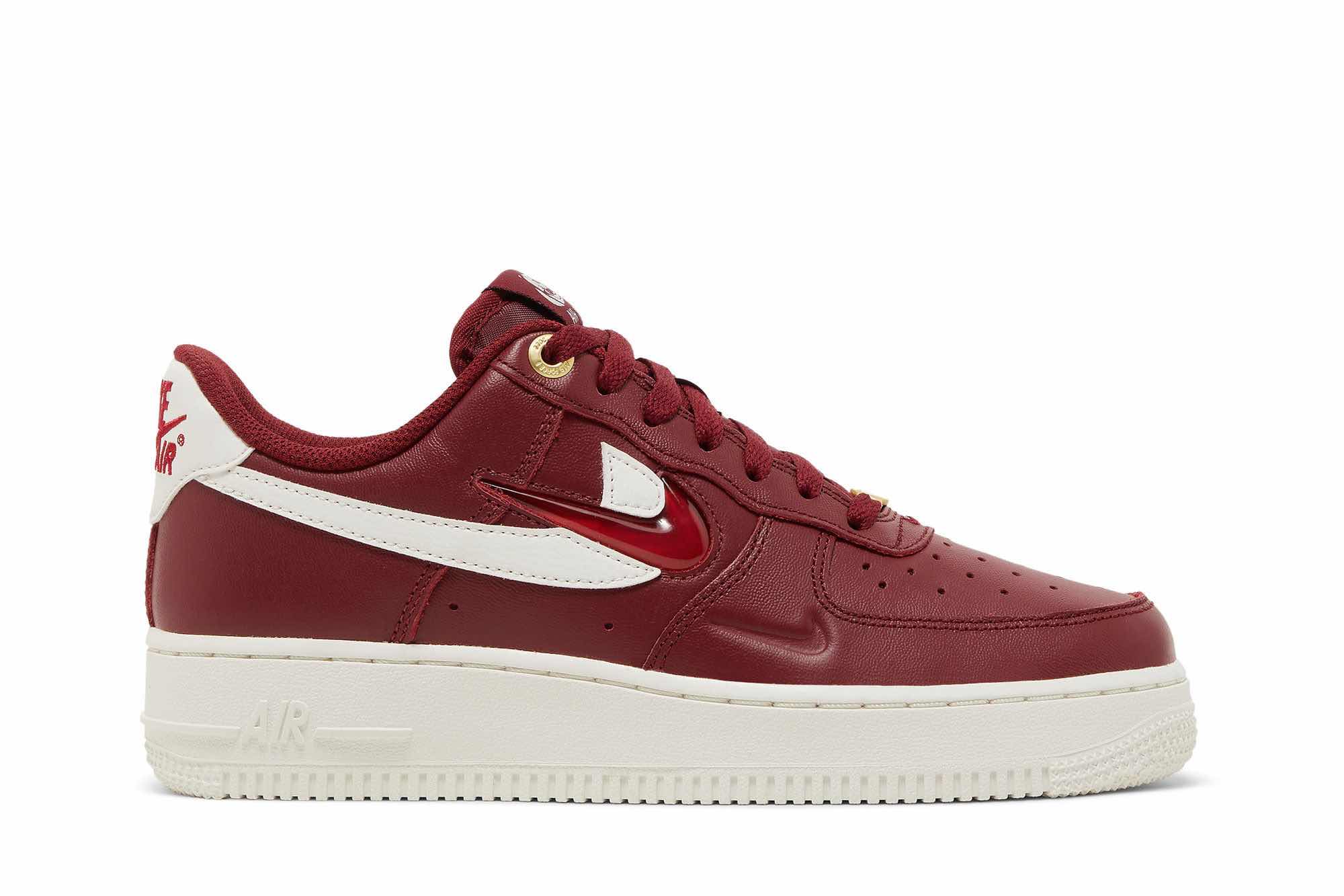 Nike Air Force 1 '07 Premium 'History of Logos - Team Red' DZ5616-600 Nike Air Force 1 '07 Premium 'History of Logos - Team Red' DZ5616-600 - Image 1
